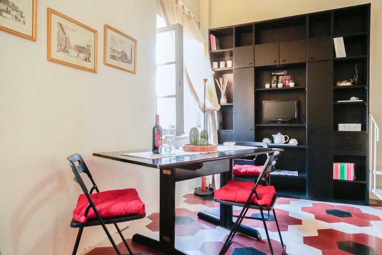 Santamarta35 Apartment Pisa Ngoại thất bức ảnh